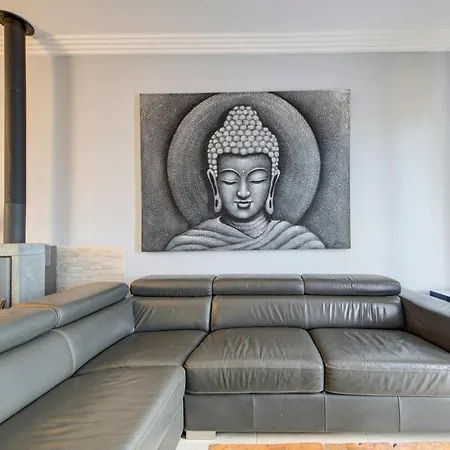 Modern 2br Penthouse With Rooftop Terrace & Bbq 公寓